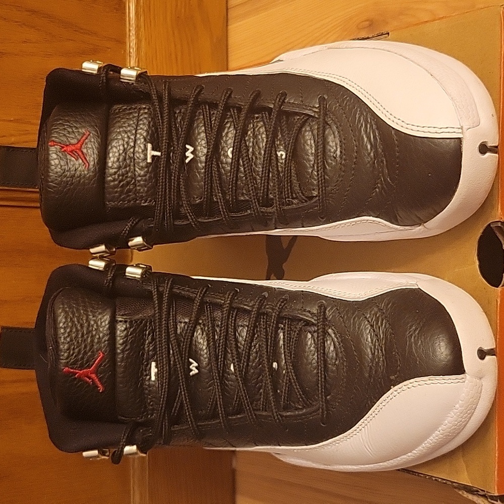 Jordan 12 Retro 'Playoff' 2022 - Picture 2 of 4